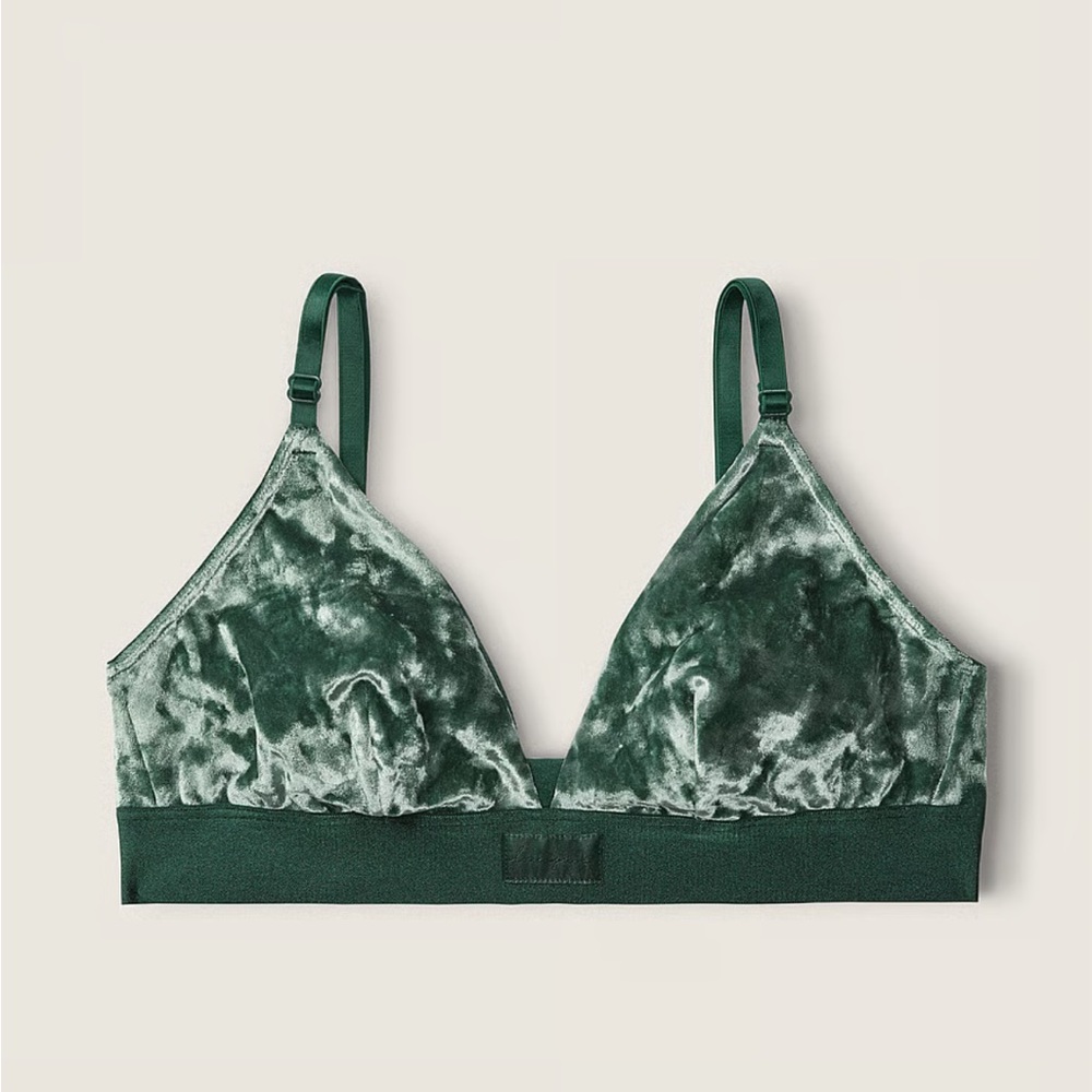 💚VS PINK Velvet Triangle Bralette green NWT